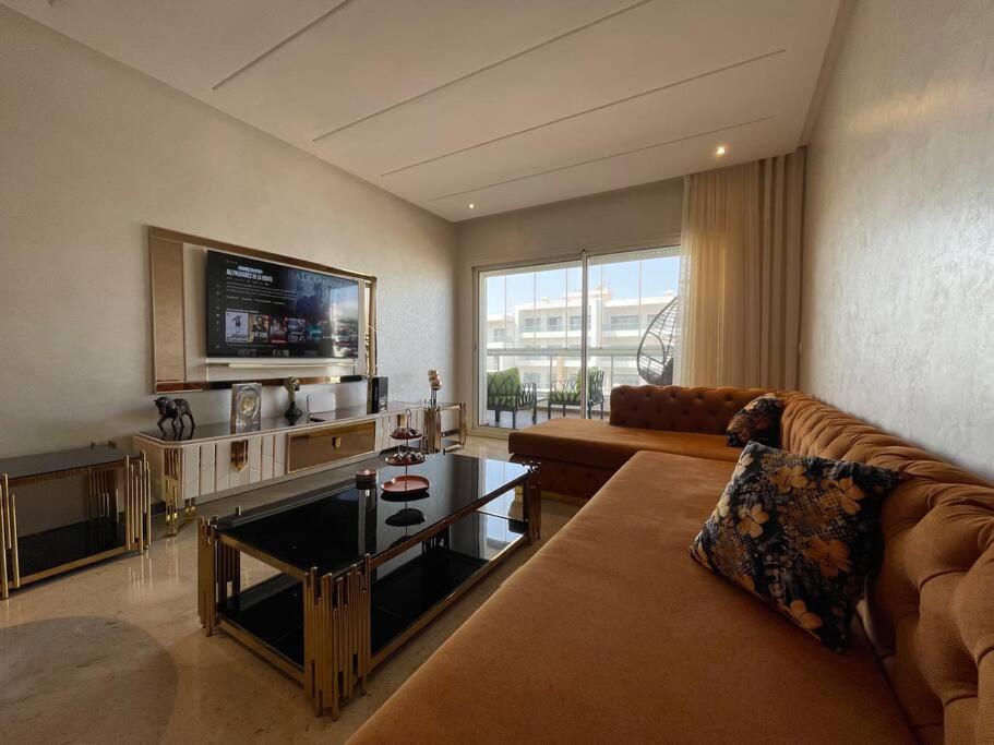 Appartement De Luxe A Peninsula Casablanca Bagian luar foto